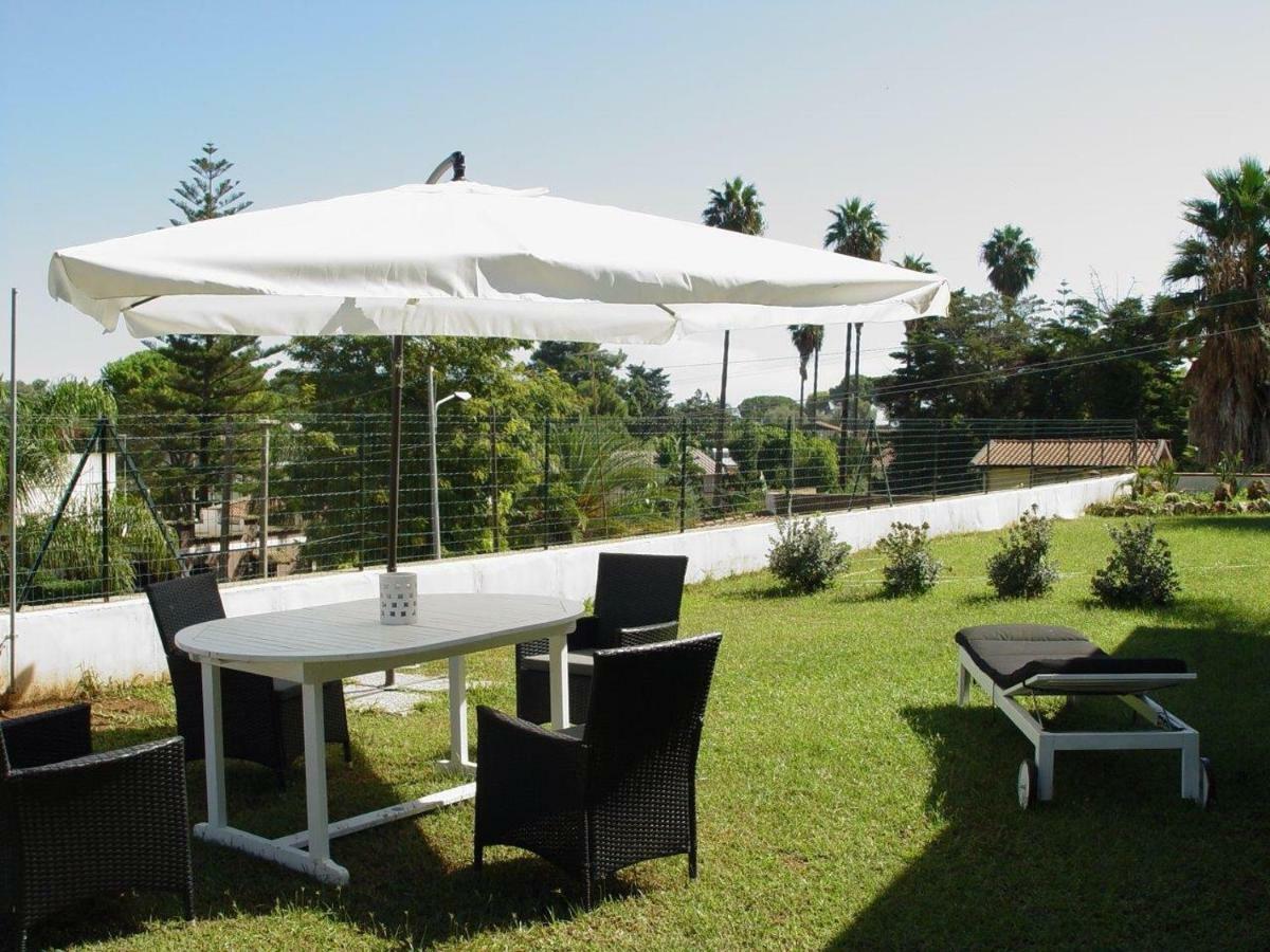 אבולה Summer House מראה חיצוני תמונה