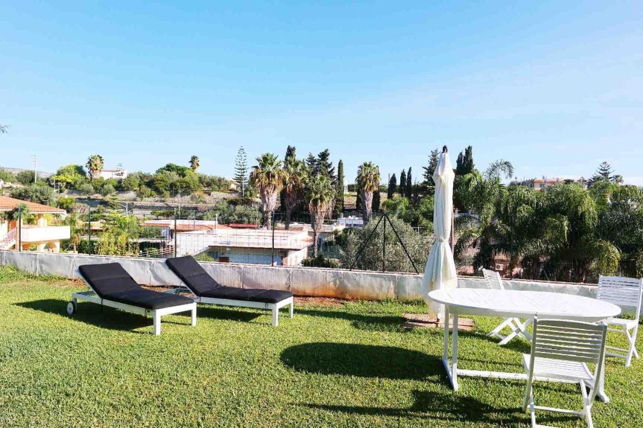 אבולה Summer House מראה חיצוני תמונה