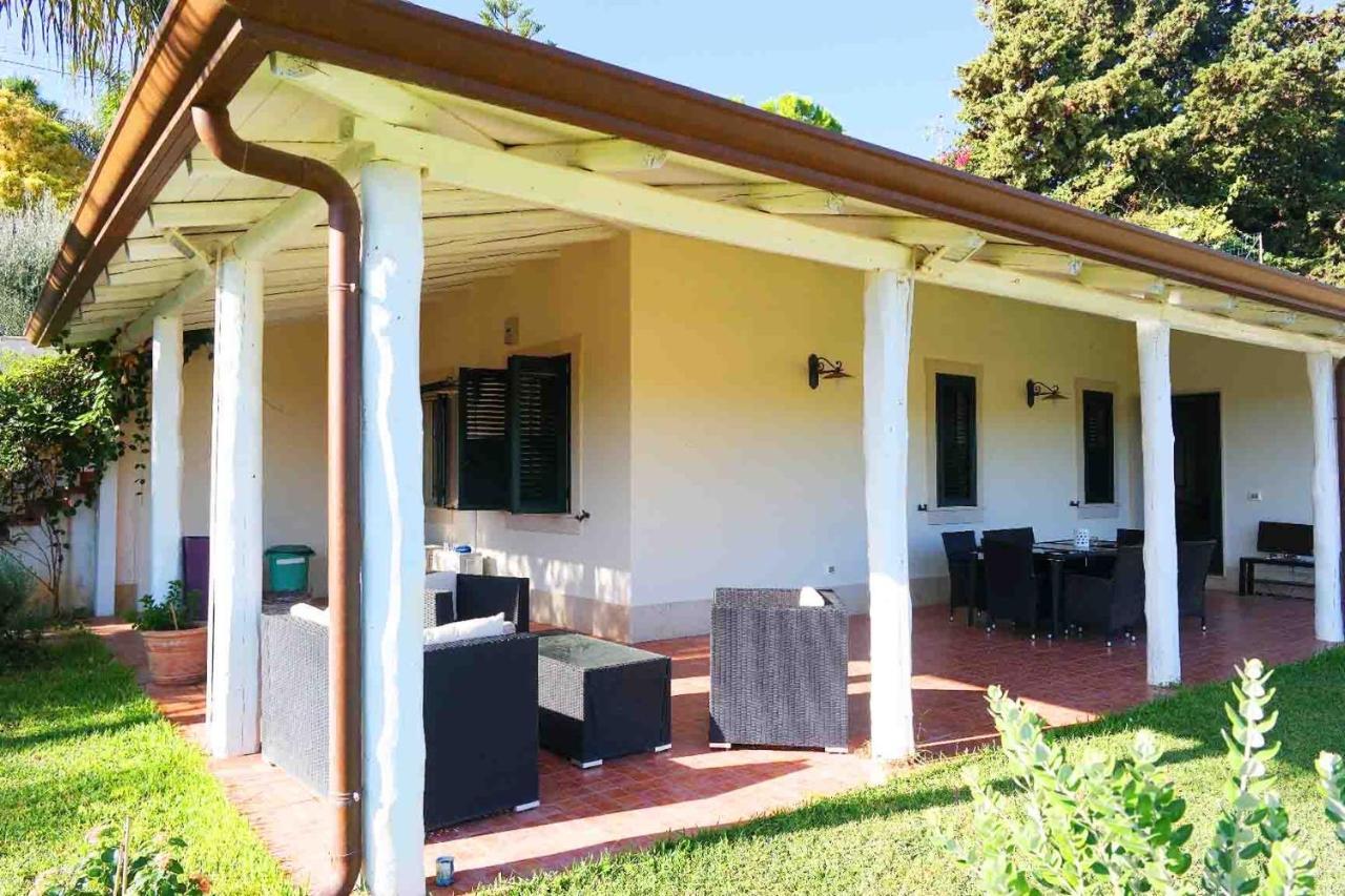 אבולה Summer House מראה חיצוני תמונה